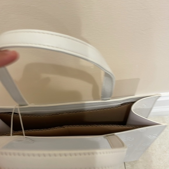 Ted baker shoulder bag , brand new , white - Picture 3 of 4